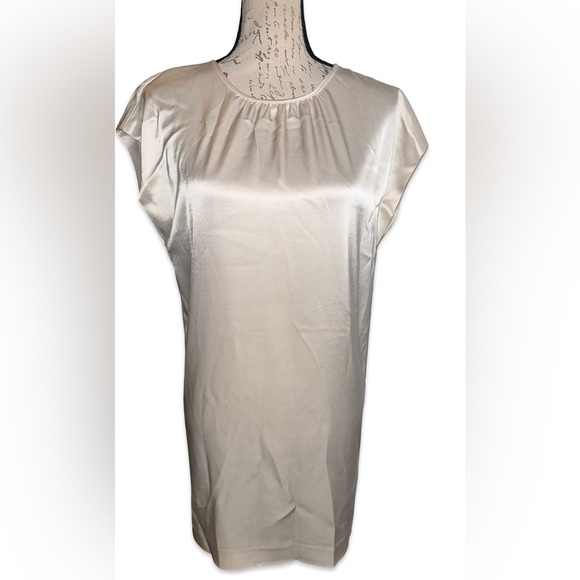 Theory Dress - Picture 3 of 7